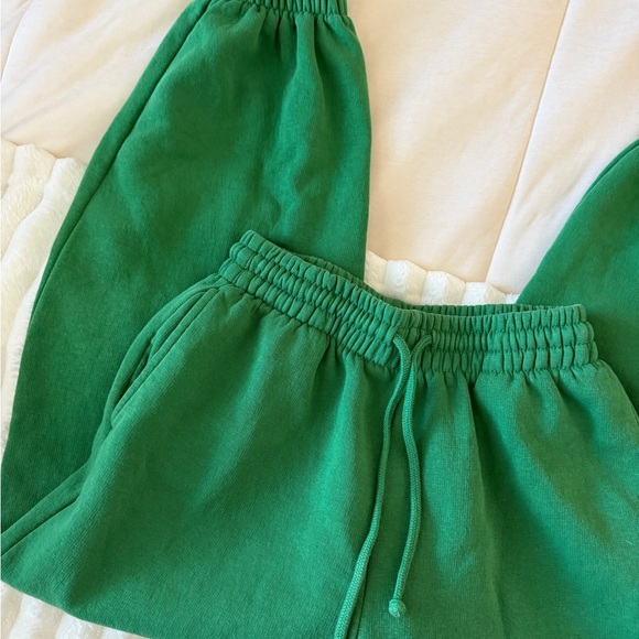 Zara Vibrant Green Jogger Pants - Picture 5 of 6
